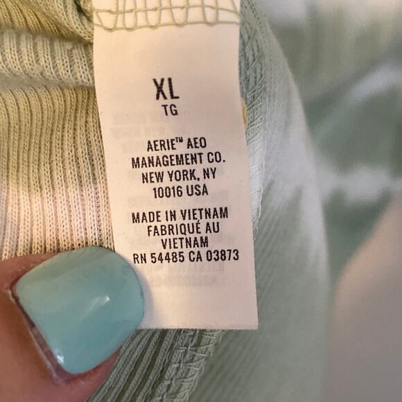 Aerie NWT Light Green White Tie Dye Stripe High Neck Ribbed Muscle Tank Top XL - Picture 7 of 10